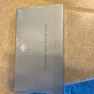 Nu Skin Galvanic Spa Facial Gels ageLOC box of 4 vials (4 ml each) NIB